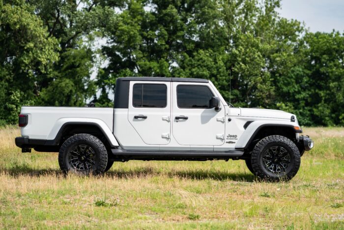 2.5 Inch Leveling Kit | Spacers | Jeep Gladiator JT 4WD (2024)