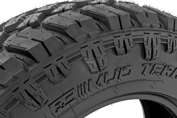 265/70R17 Rough Country M/T | Dual Sidewall