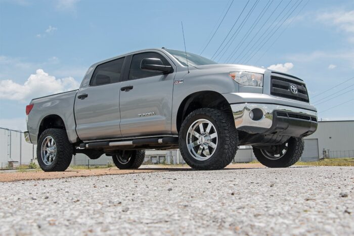 3.5 Inch Lift Kit | M1 Struts/M1 | Toyota Tundra 2WD/4WD (2007-2021)