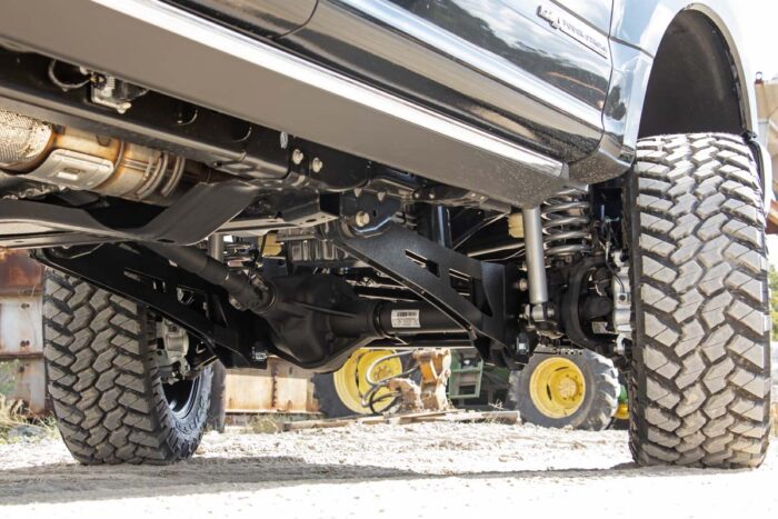 6 Inch Lift Kit | Radius Arm | No OVLD | M1 | Ford F-250/F-350 Super Duty (17-22)